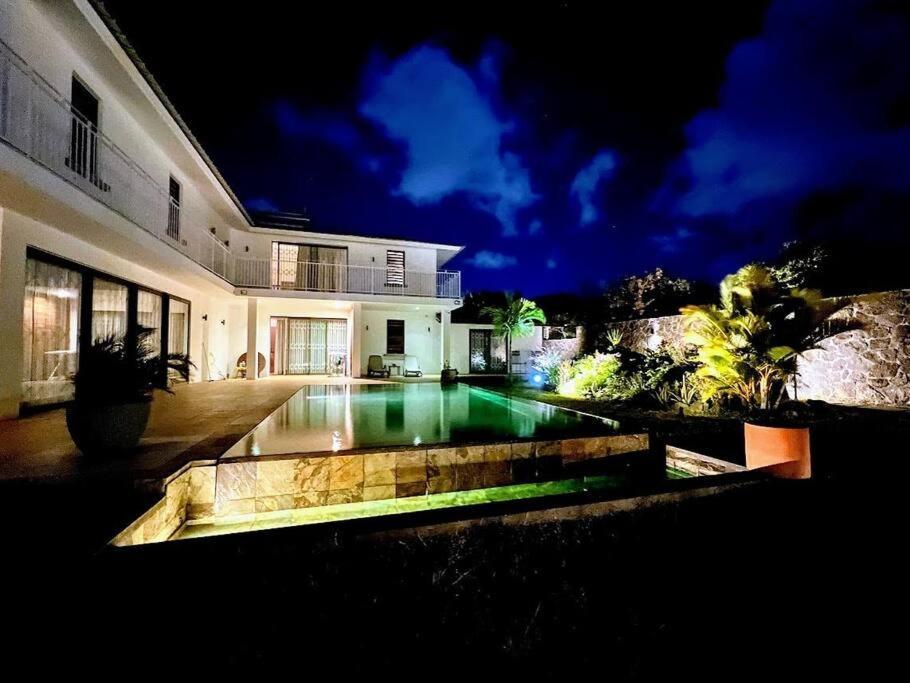 Lakaz Kannell - Vanilla Lodge, Secluded Outside Bath & Shower Infinity Pool Cap Malheureux Bagian luar foto