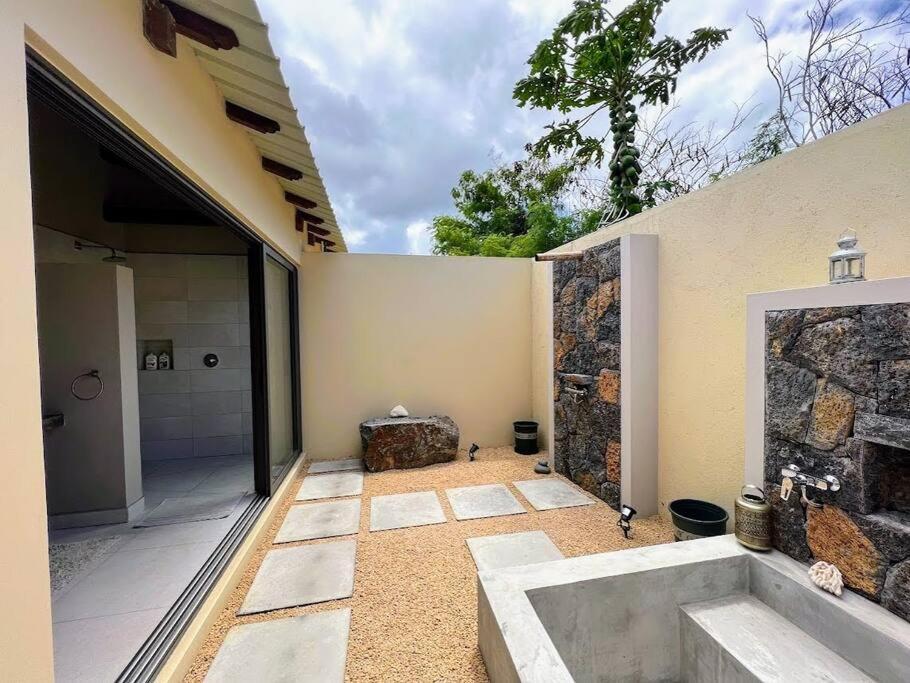 Lakaz Kannell - Vanilla Lodge, Secluded Outside Bath & Shower Infinity Pool Cap Malheureux Bagian luar foto