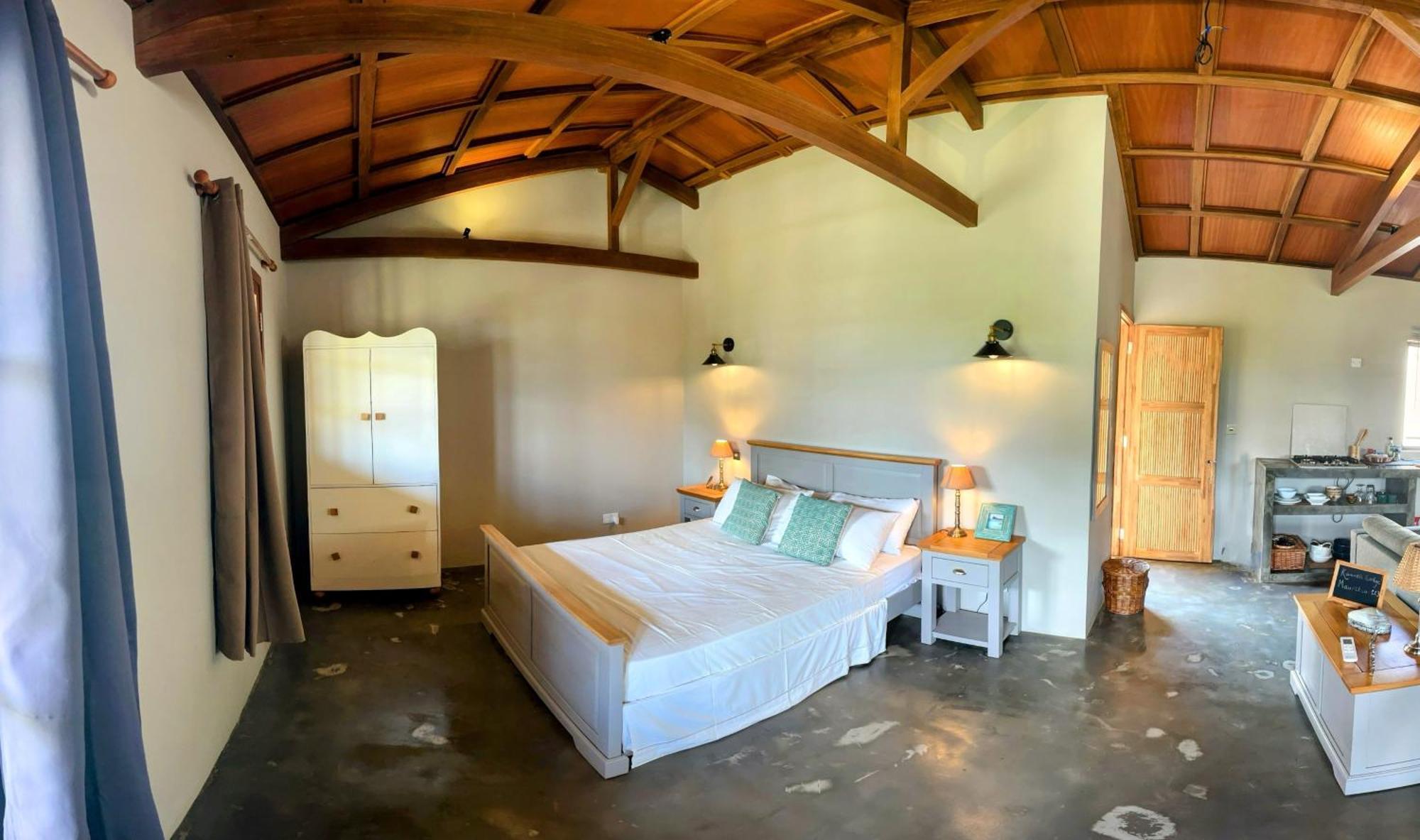 Lakaz Kannell - Vanilla Lodge, Secluded Outside Bath & Shower Infinity Pool Cap Malheureux Bagian luar foto