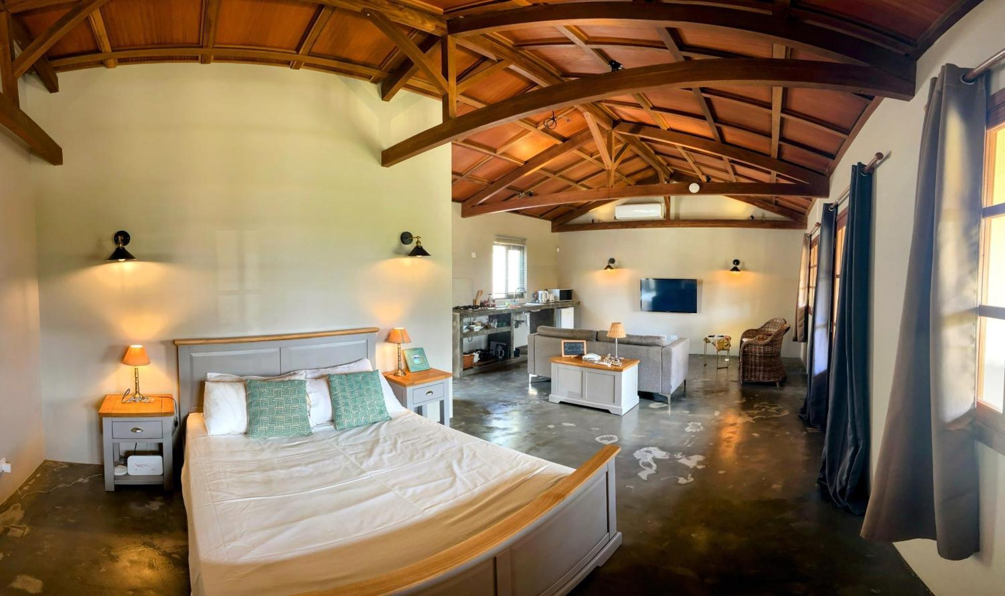 Lakaz Kannell - Vanilla Lodge, Secluded Outside Bath & Shower Infinity Pool Cap Malheureux Bagian luar foto